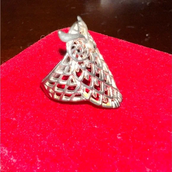Silver Owl Ring, Ornate Filagree Design - Picture 2 of 3